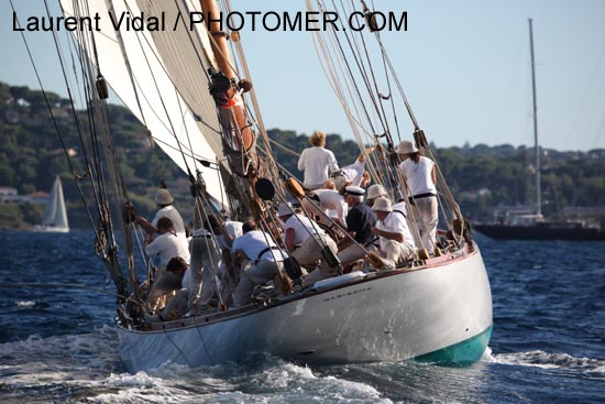 2010_0929_162200AB