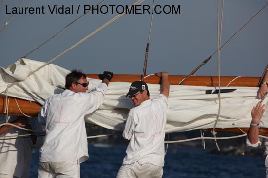 2010_0930_163854AB