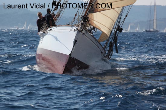 2010_1002_122756AB