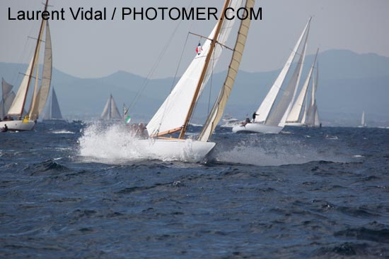 2010_1002_123956AD