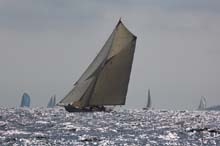 2010_1002_130624AA