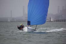 2011_0613_090630AA