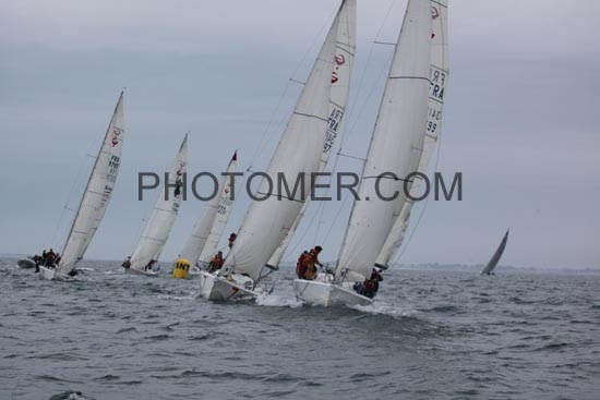 2012_1006_110516AA
